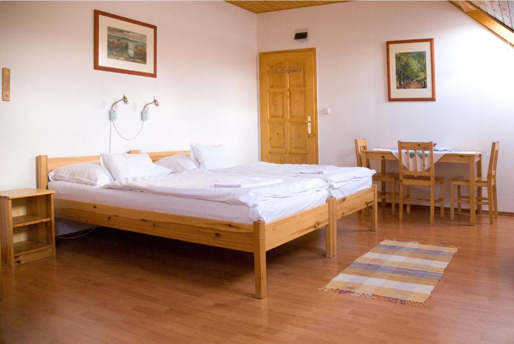 Haramia Csapszék és Fogadó Szombathely Chambre photo